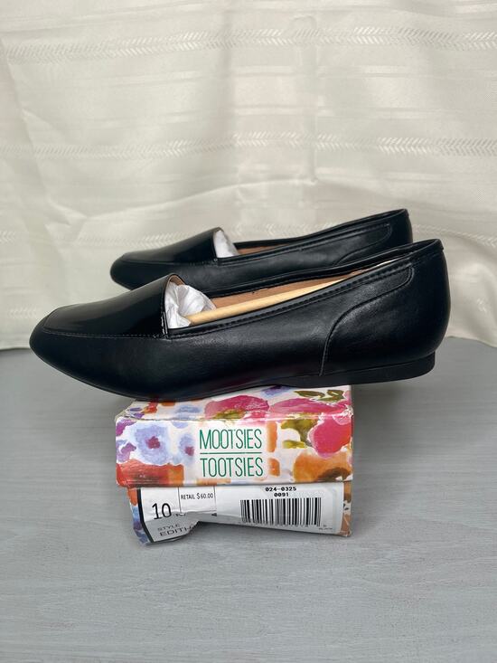 Mootsies Tootsies Shoes - Mootsies Tootsies Edith Moc Toe Loafers Black Womens Size 10M